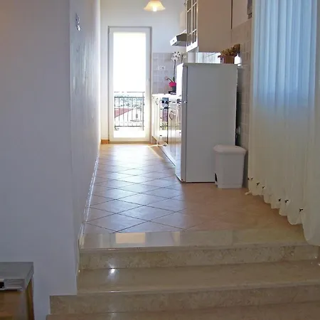 Apartment Grbin